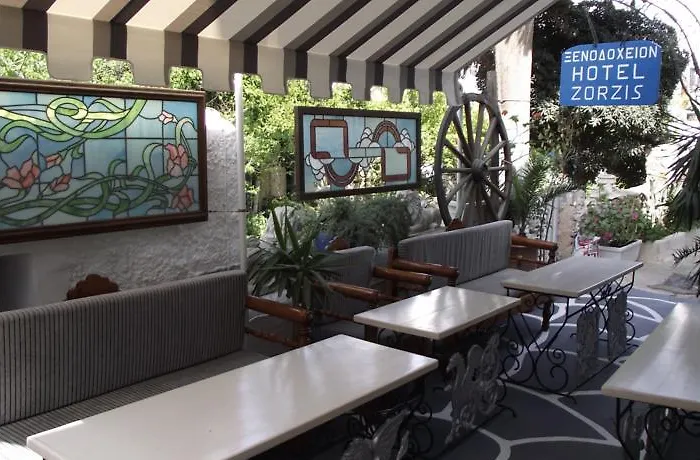 Πανσιόν Zorzis 3*